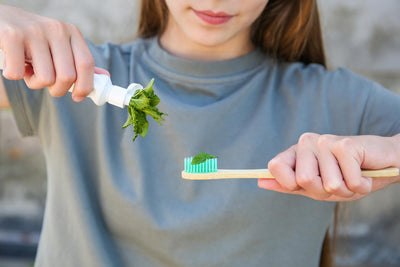 天然及有機牙膏：對健康意識消費者的成分與好處